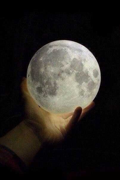 Пломбирная луна. 