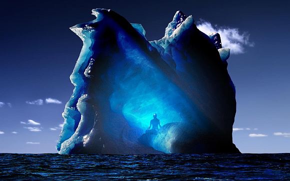 Во льдах Антарктиды.