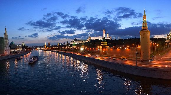 Ночь в Москве...