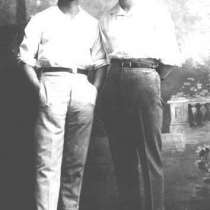 Сергей Есенин и Василий Иванович Болдовкин, Баку, 24 мая 1925г.